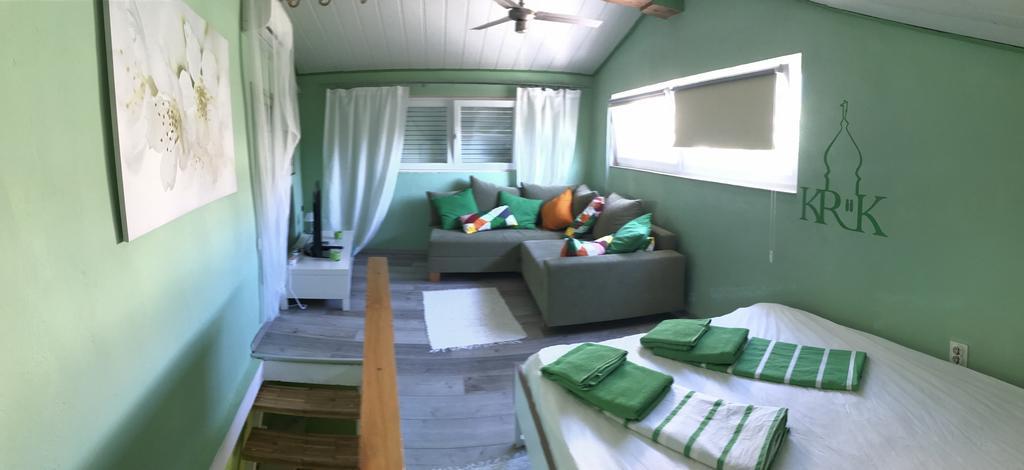 קרק Summer Home In Krk Center "Casa Magdalena" מראה חיצוני תמונה