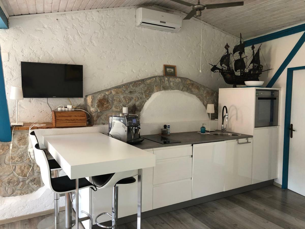 קרק Summer Home In Krk Center "Casa Magdalena" מראה חיצוני תמונה